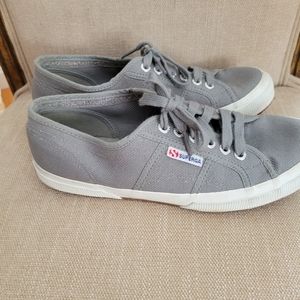 Women's Superga Sneaker Size 9 Gray